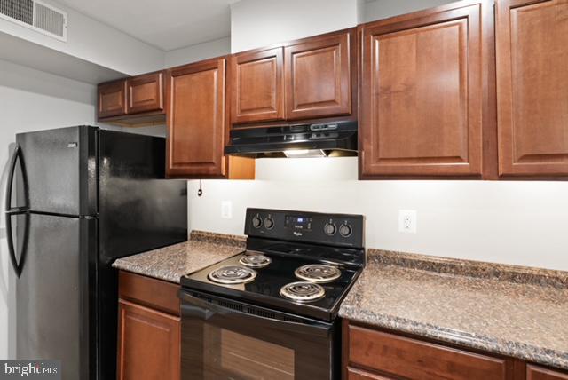 1924 Coppersmith Ter