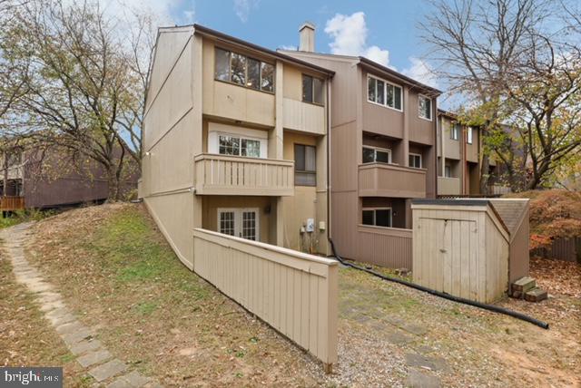 1924 Coppersmith Ter