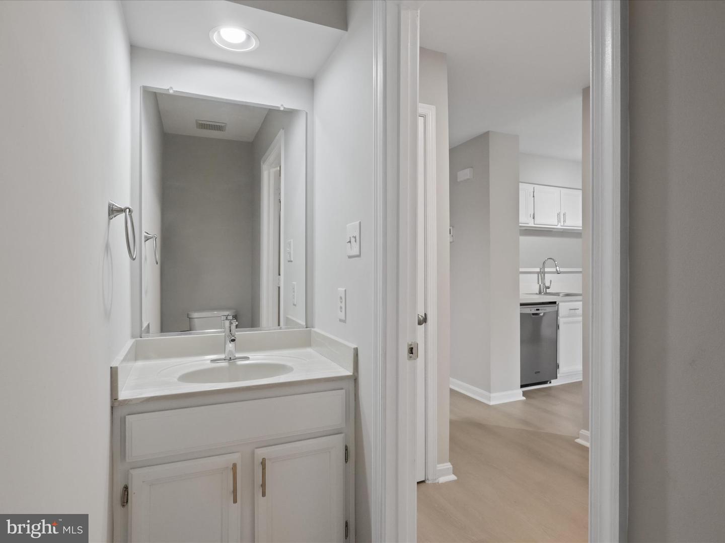 12893 HUNTERBROOK DR