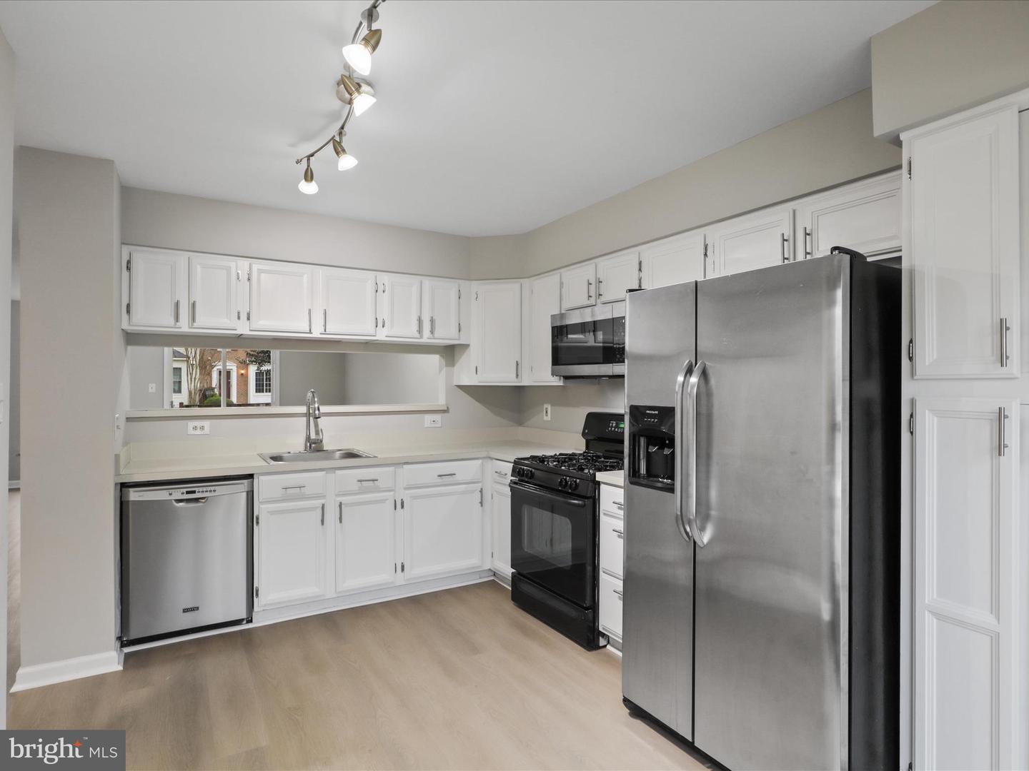 12893 HUNTERBROOK DR