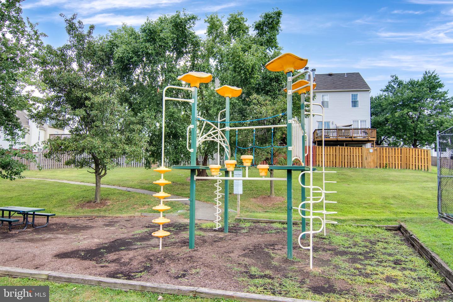 12893 HUNTERBROOK DR