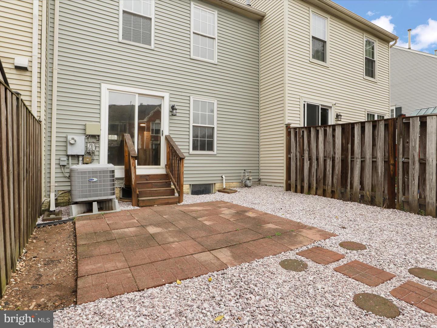 12893 HUNTERBROOK DR