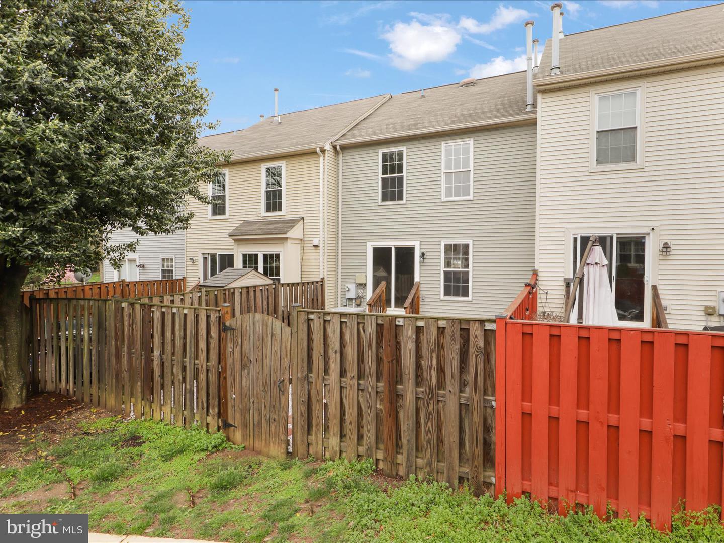 12893 HUNTERBROOK DR