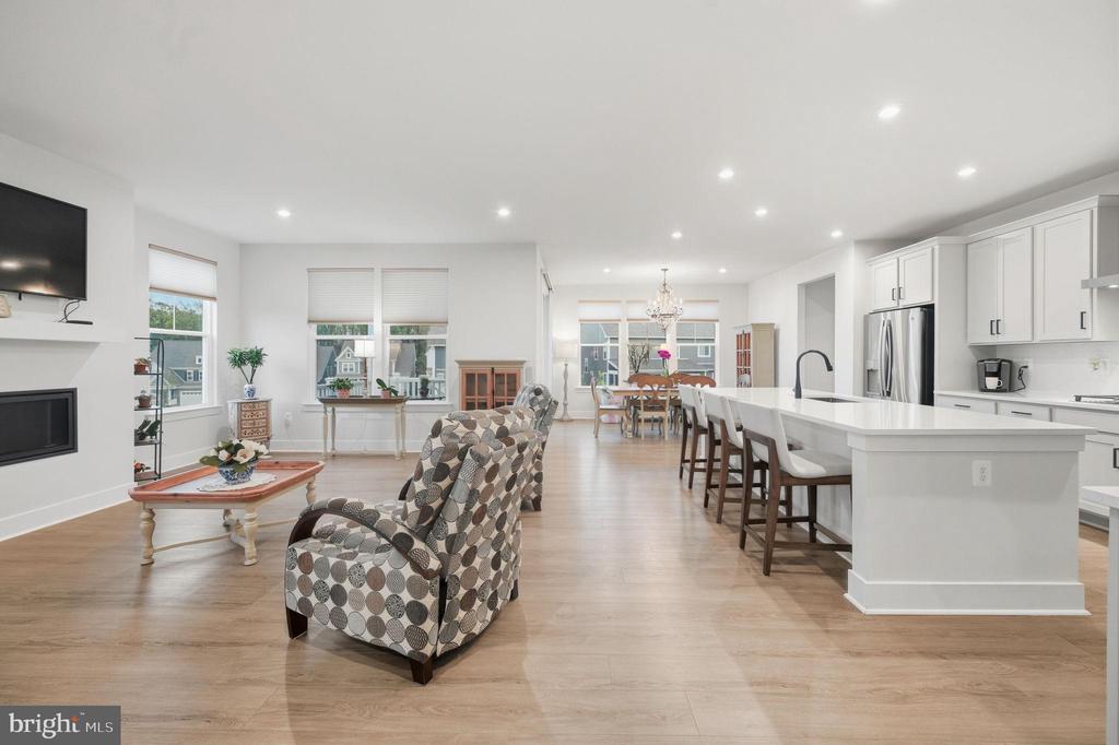 1941 SERVICEBERRY ROAD