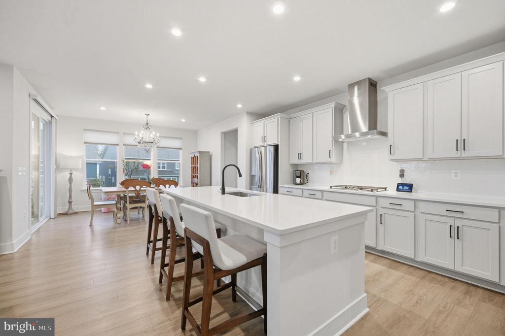 1941 SERVICEBERRY ROAD