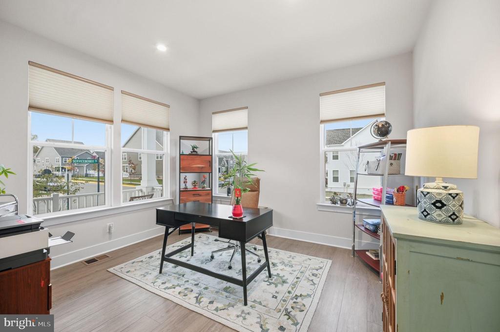 1941 SERVICEBERRY ROAD