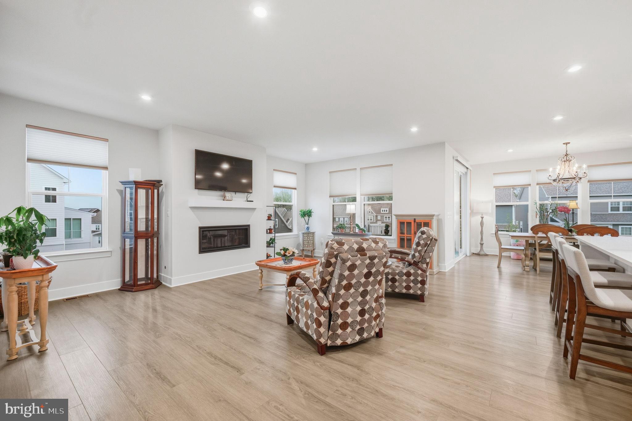 1941 SERVICEBERRY ROAD