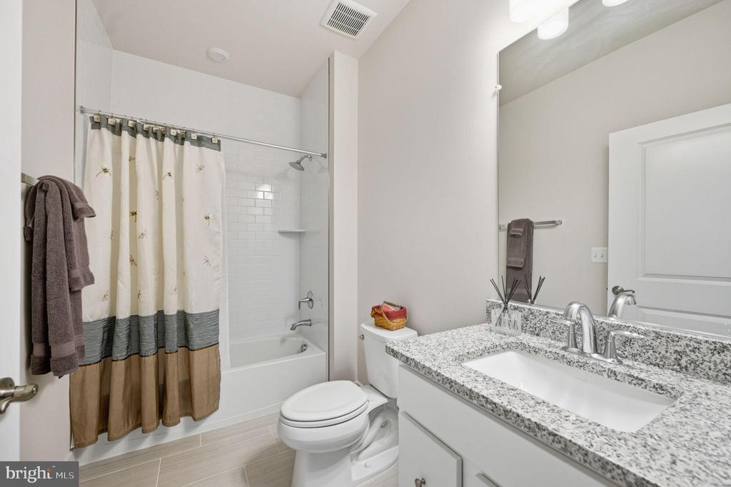 1941 SERVICEBERRY ROAD