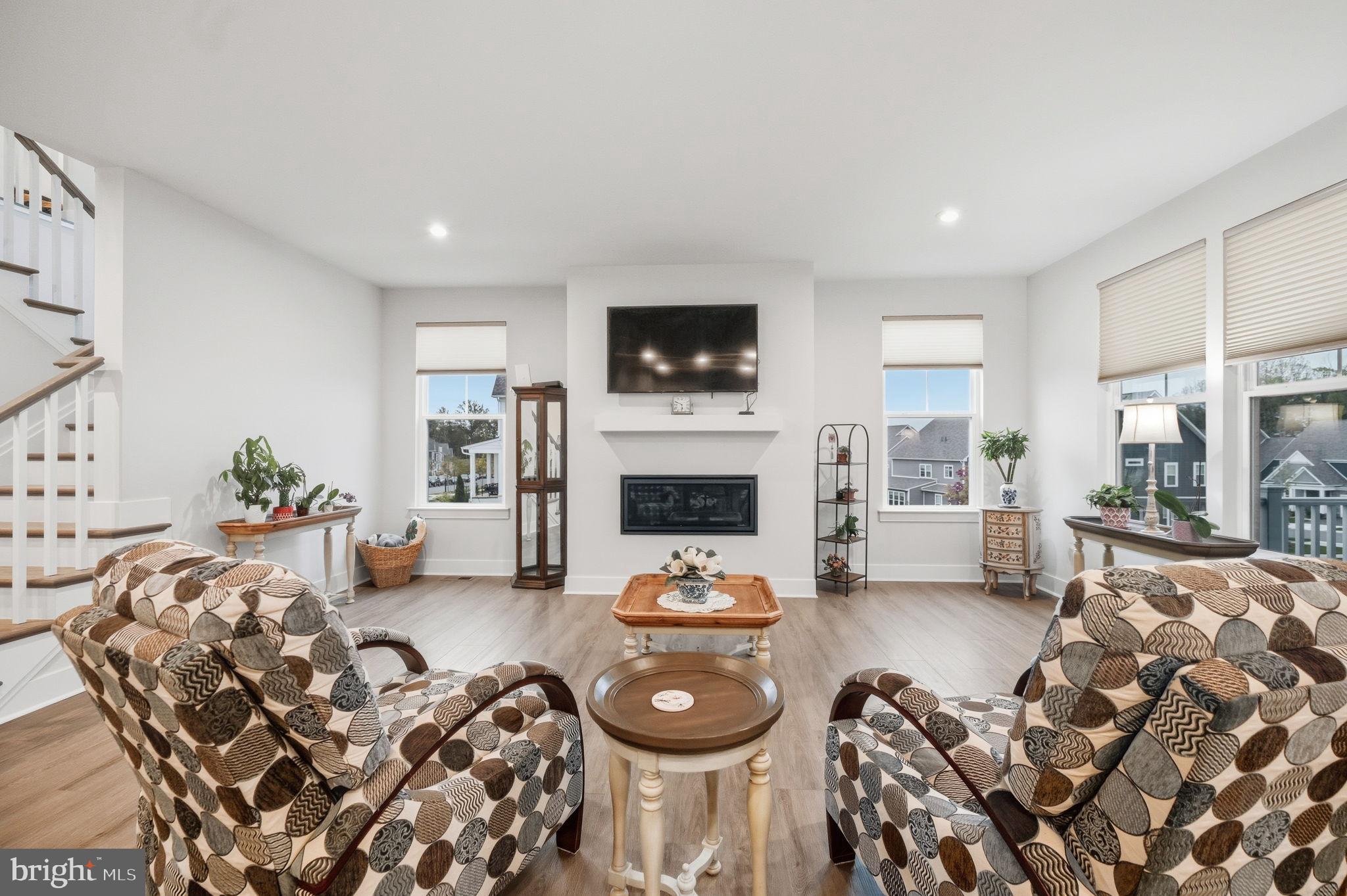 1941 SERVICEBERRY ROAD