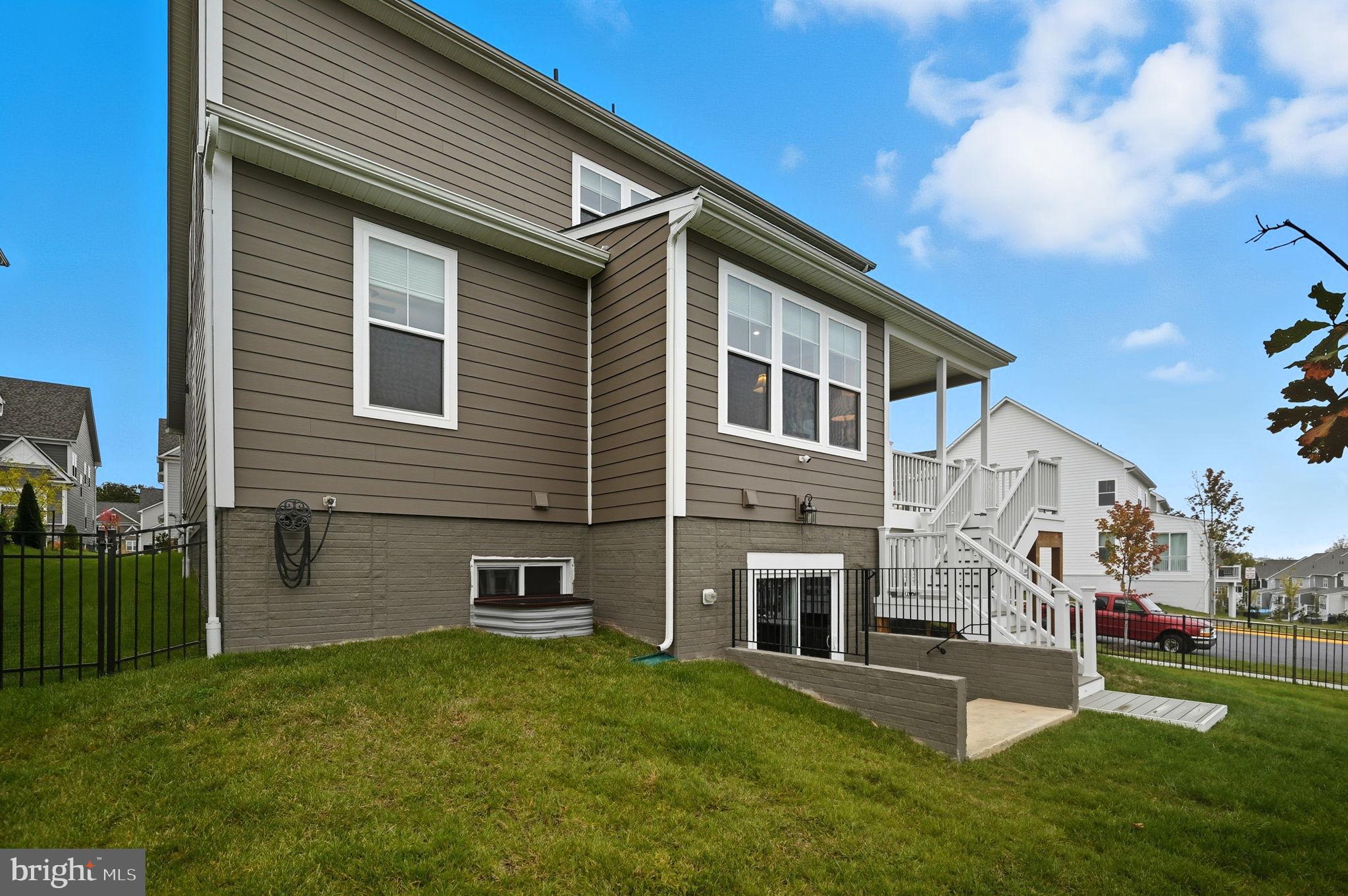 1941 SERVICEBERRY ROAD