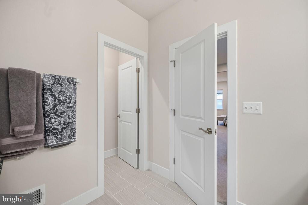 1941 SERVICEBERRY ROAD