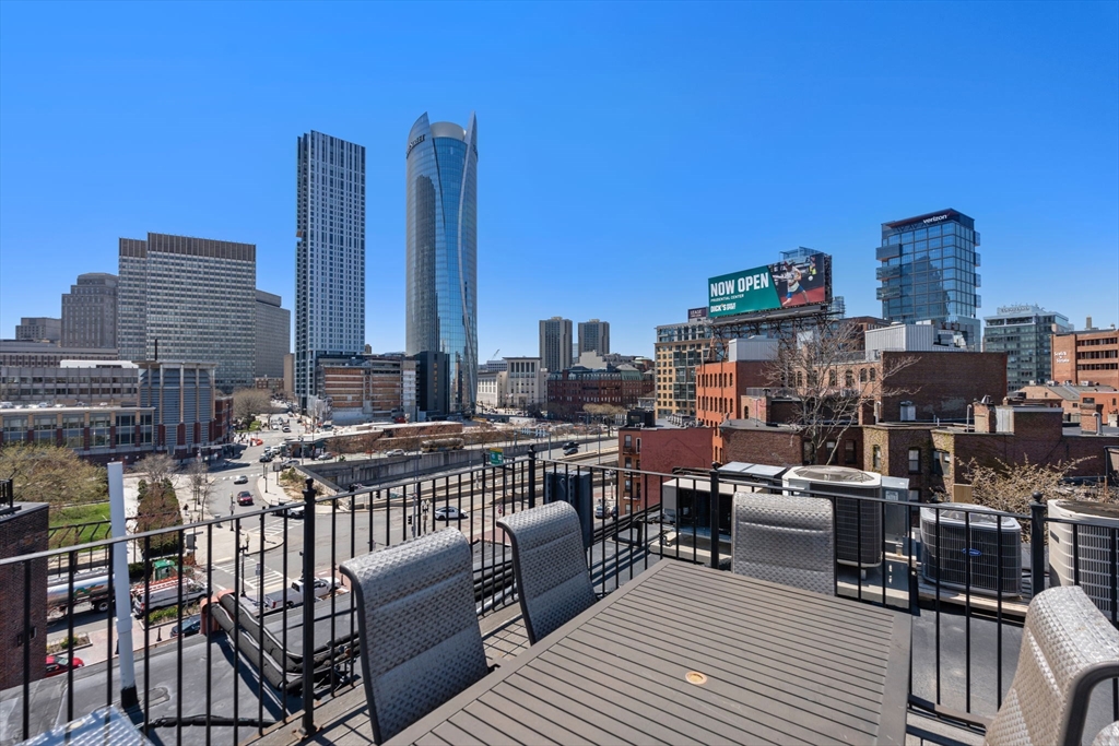 64-66 Salem St Unit: PH1