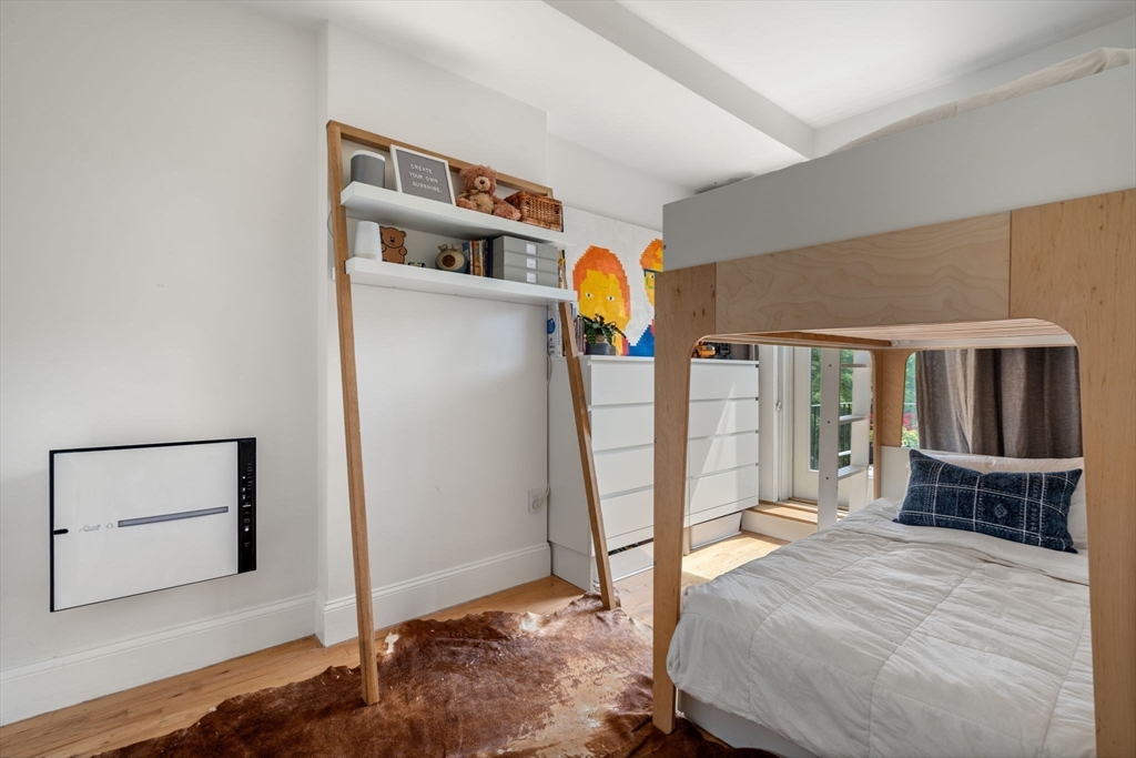 453 Massachusetts Ave # 4