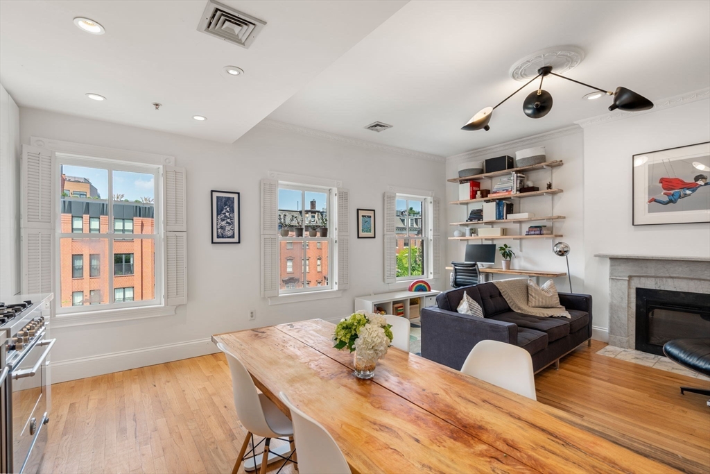 453 Massachusetts Ave # 4