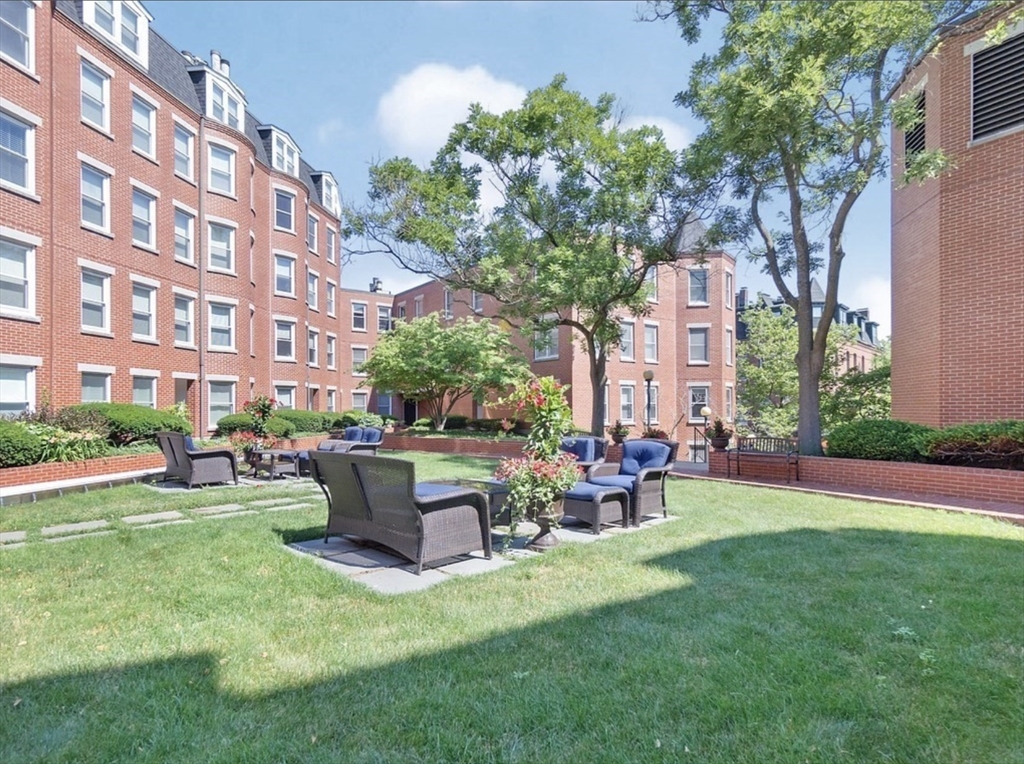 47 Harvard Street # C101
