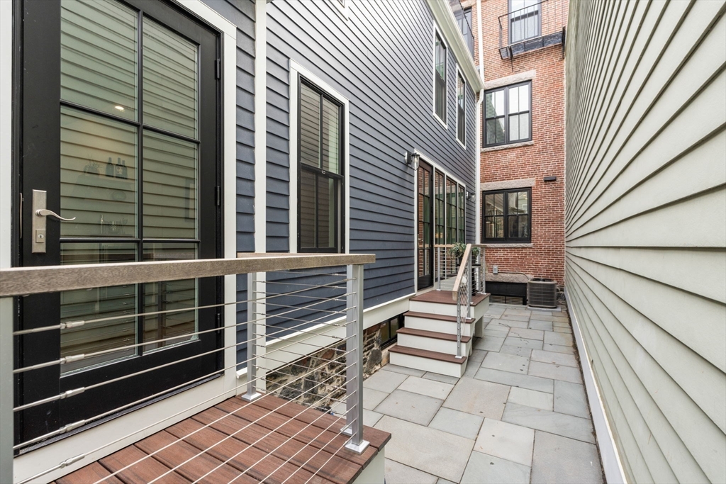 36 Winthrop Street