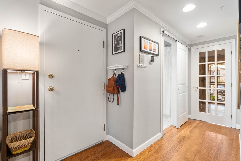 3 Devens St # 1