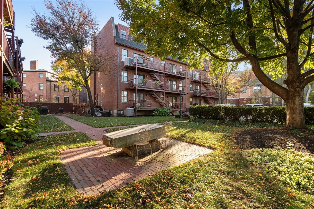 3 Devens St # 1