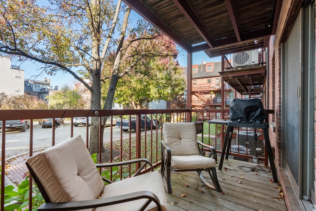 3 Devens St # 1