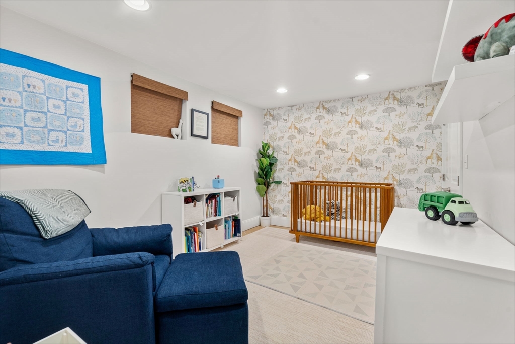 34 Mystic St # 1