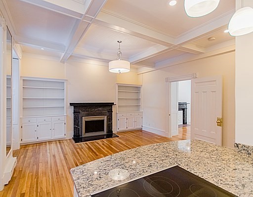 9 Temple St # 1