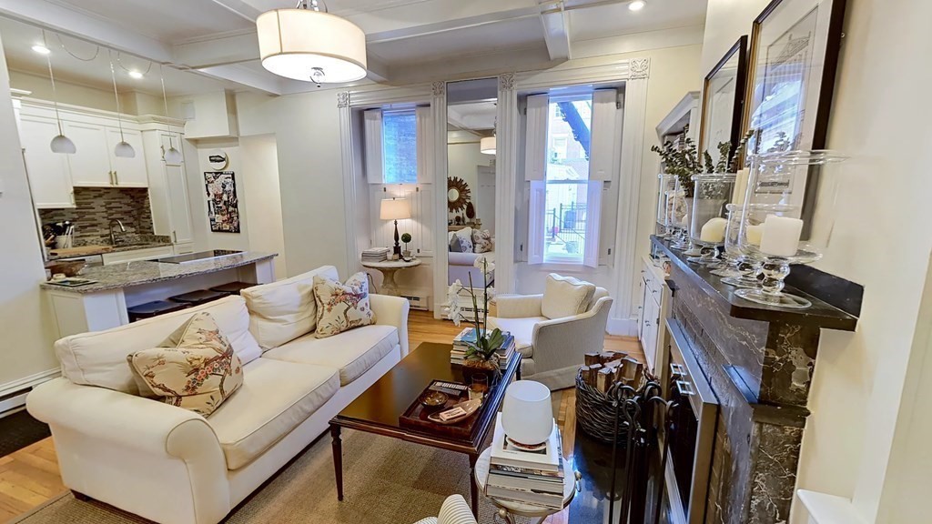 9 Temple St # 1