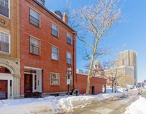 9 Temple St # 1
