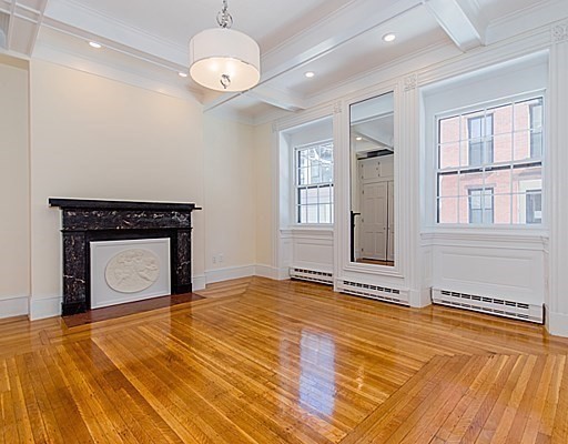 9 Temple St # 1