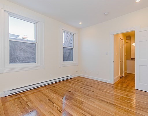 9 Temple St # 1