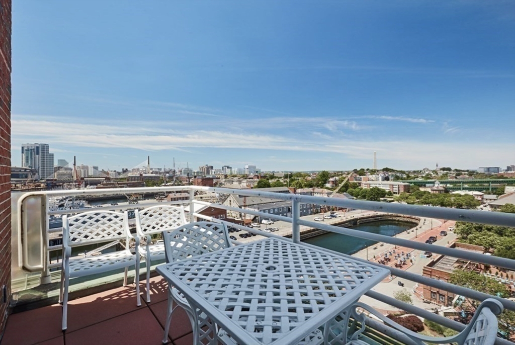 197 8th St Unit: PH230