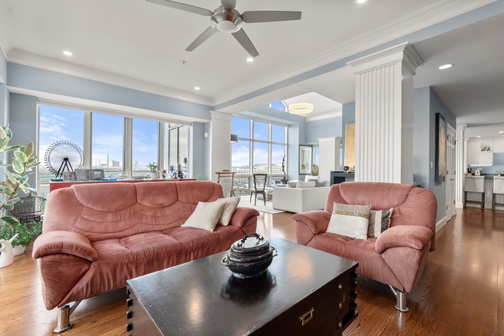 197 8th St Unit: PH230