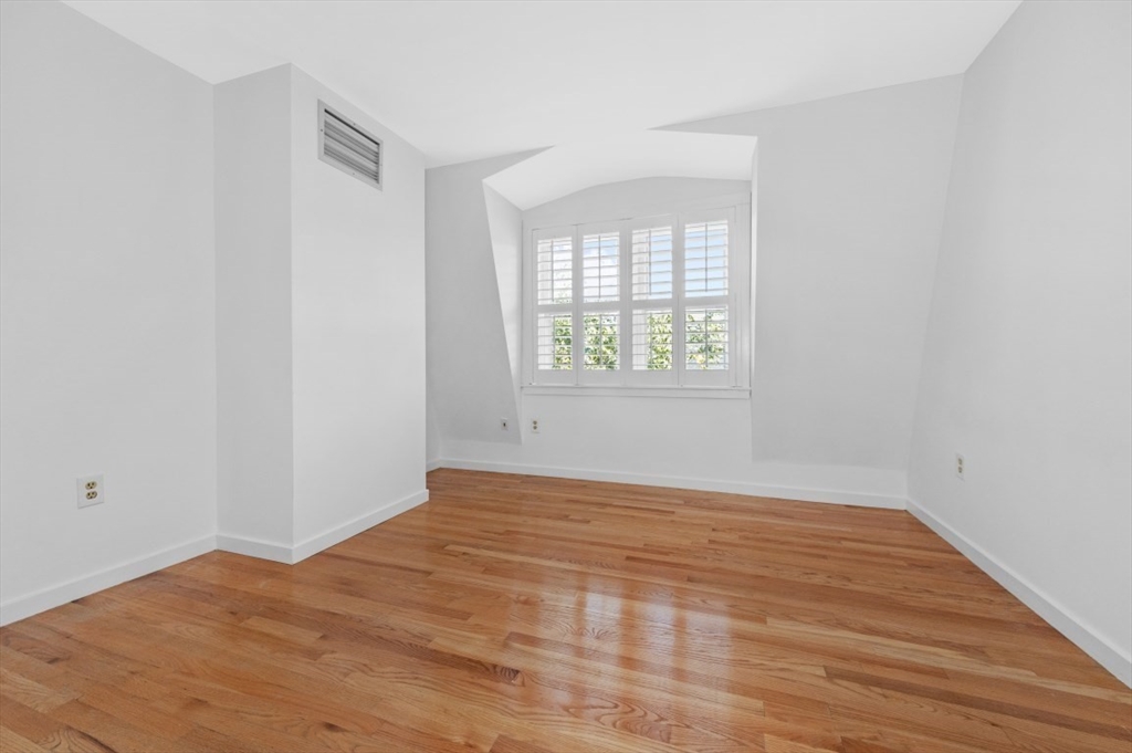47 Harvard Street # A311
