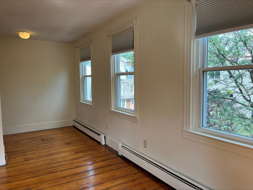 18 Pleasant Street # 3