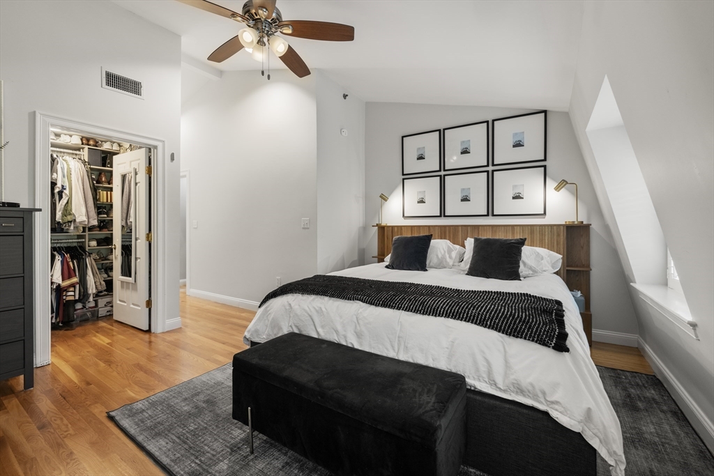 98 Warren Street # 98