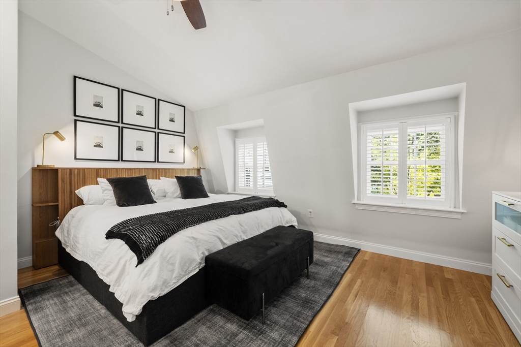 98 Warren Street # 98