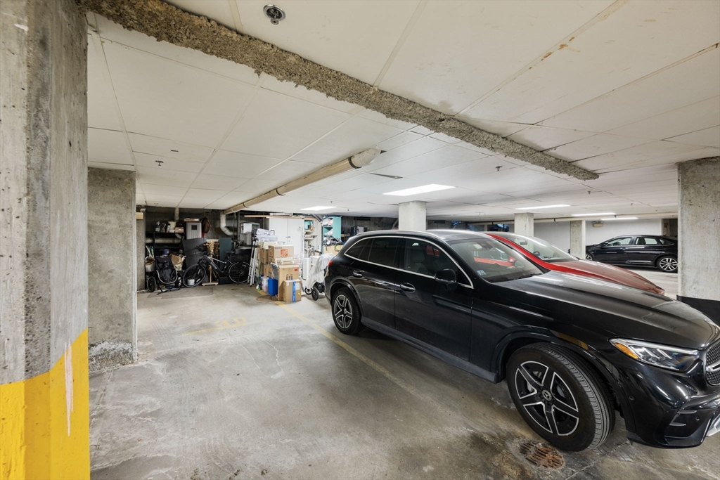 98 Warren Street # 98