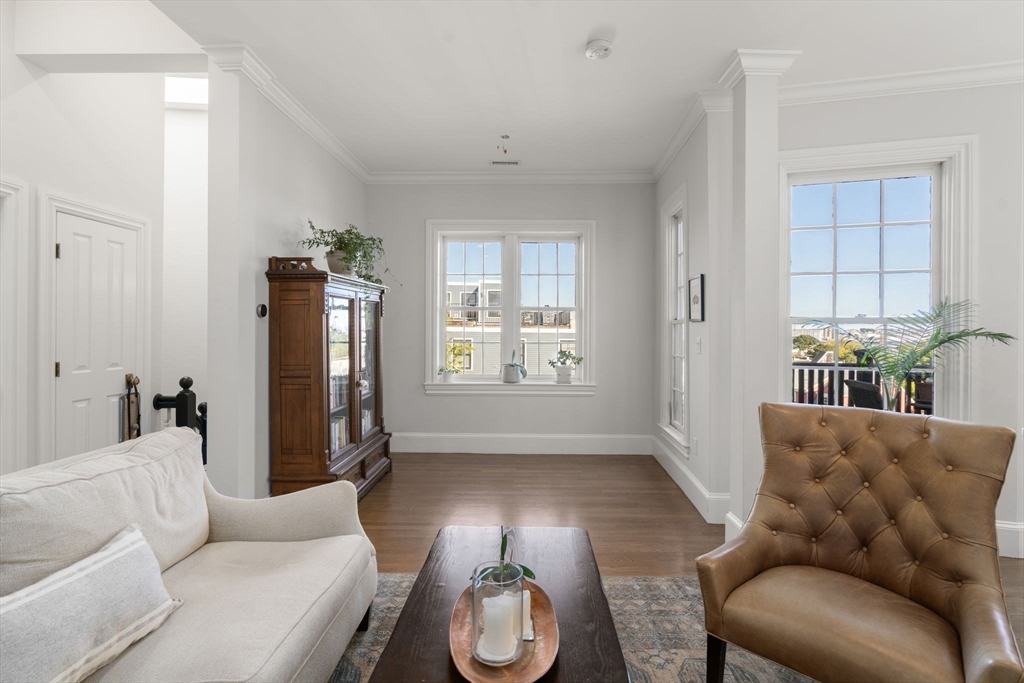 21 Prospect St # 3