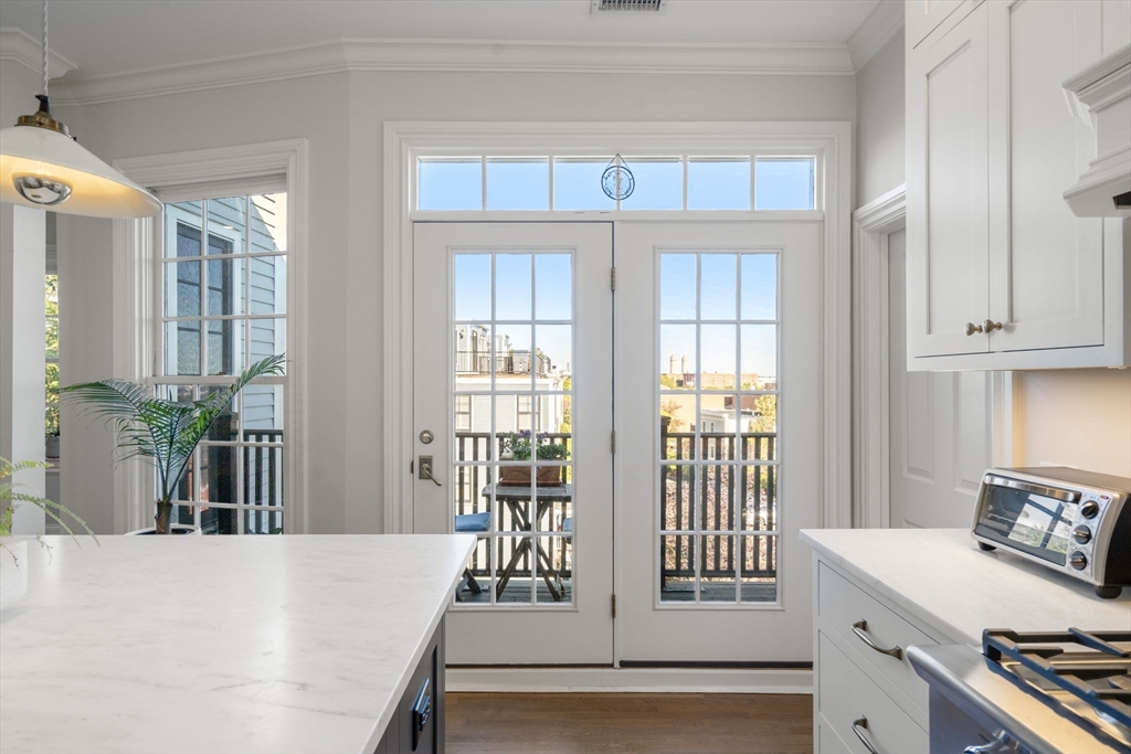 21 Prospect St # 3