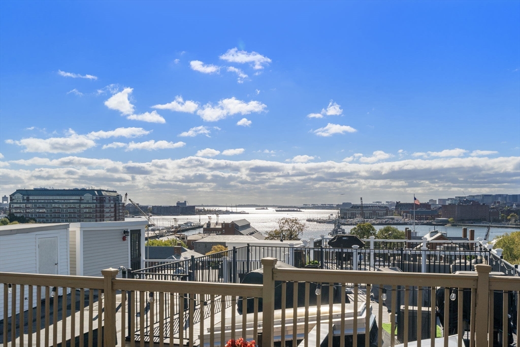 21 Prospect St # 3