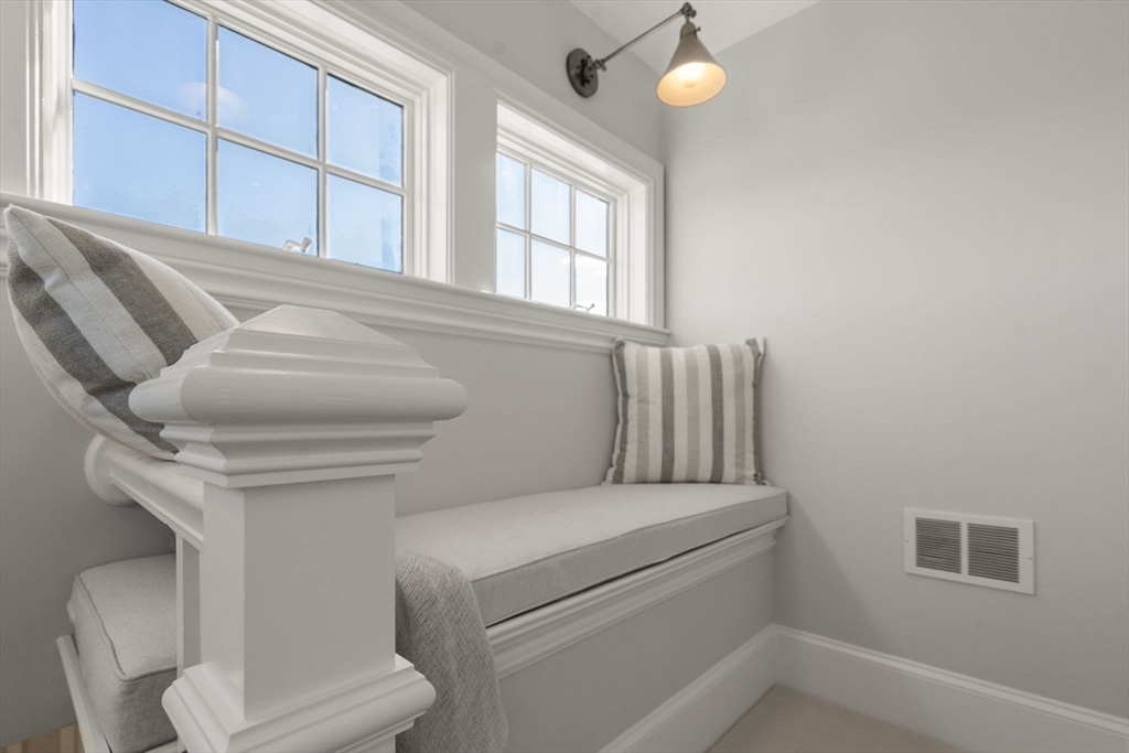 21 Prospect St # 3