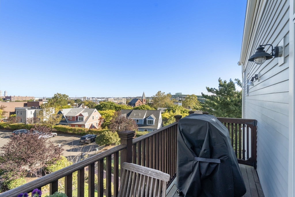 21 Prospect St # 3