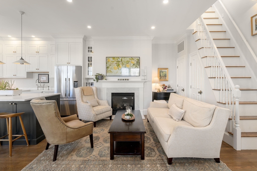 21 Prospect St # 3