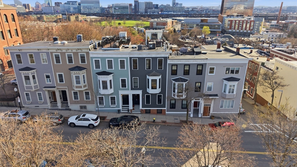 362 Bunker Hill St # 3