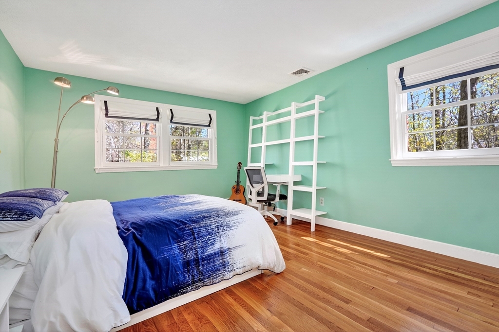 14 Beverly Rd
