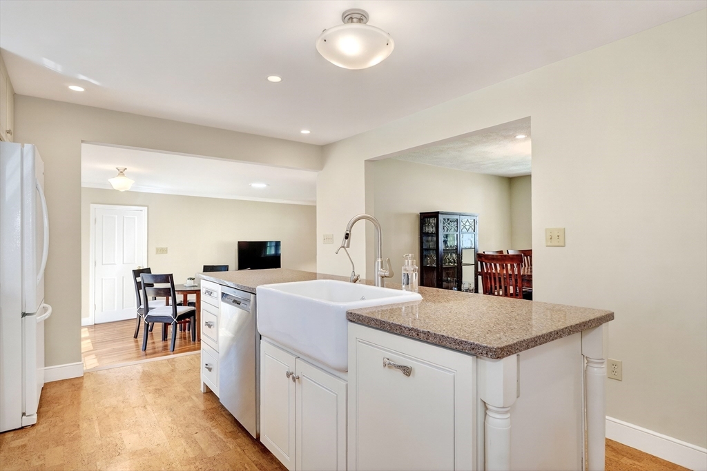 14 Beverly Rd