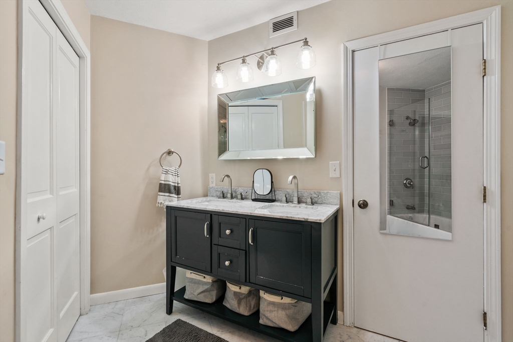 9-15 Battery St # 7