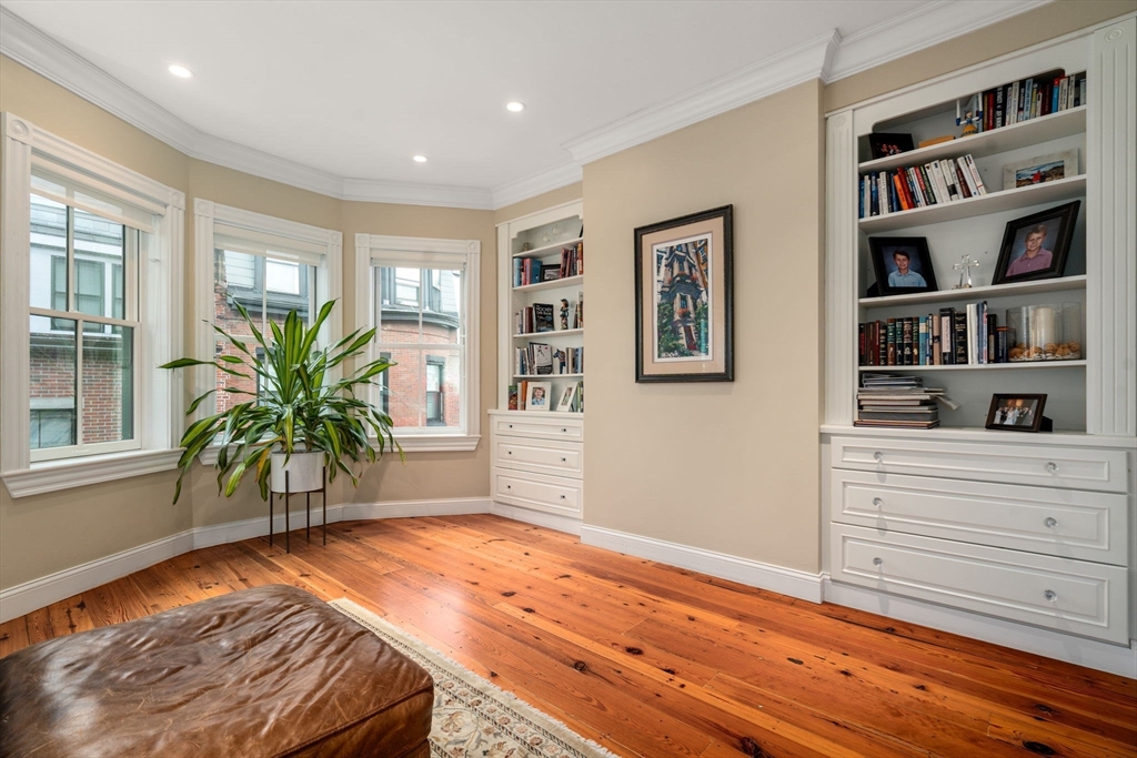 15 Lawnwood Place
