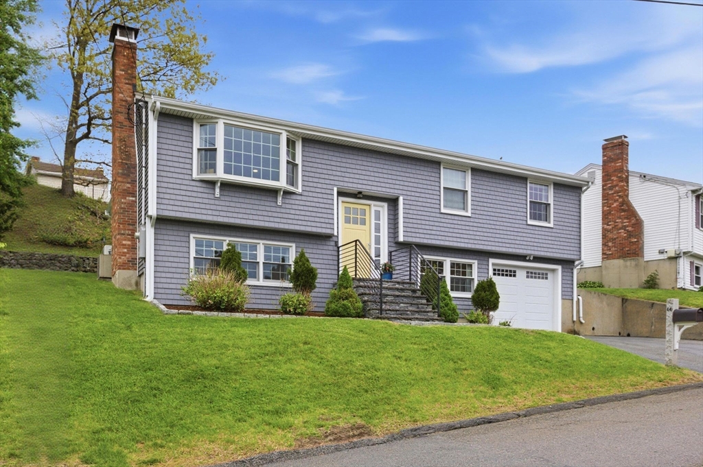 66 Phillips Cir