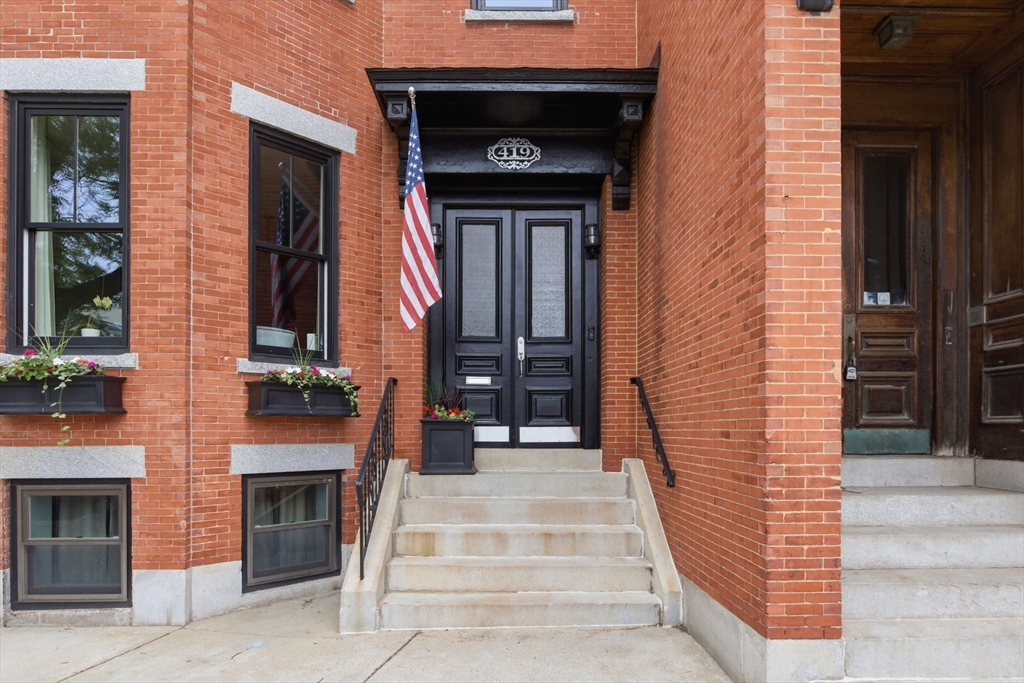 419 Main Street