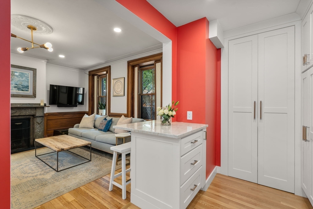 22 Monument Square # 1